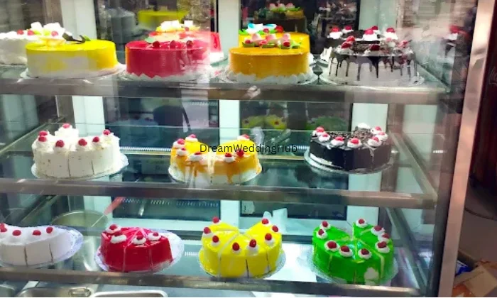 Naseema Cake point